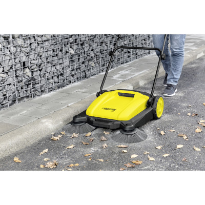 Підмітальна машина Karcher S 650 Підмітальна машина Karcher S 650