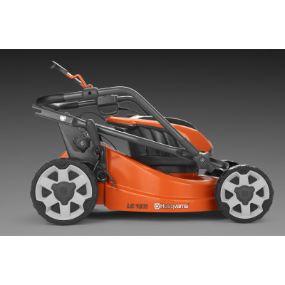 HUSQVARNA LC 137i з акумулятором і зарядним пристроєм HUSQVARNA LC 137i з акумулятором і зарядним пристроєм