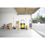 Підмітальна машина Karcher S 4 Twin