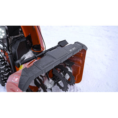 Снігоочисник Husqvarna ST 330 Снігоочисник Husqvarna ST 330