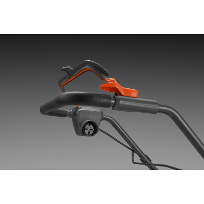 HUSQVARNA LC 141C HUSQVARNA LC 141C