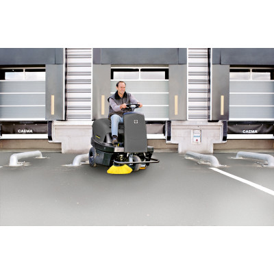 Підмітальна машина Karcher KM 100/100 R G Підмітальна машина Karcher KM 100/100 R G