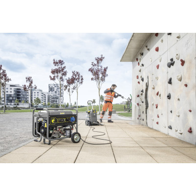 Бензогенератор Karcher PGG 8/3 Бензогенератор Karcher PGG 8/3