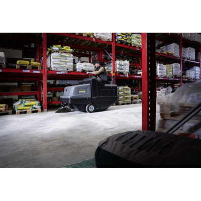 Промислова підмітальна машина Karcher KM 105/180 R Bp Pack Classic Промислова підмітальна машина Karcher KM 105/180 R Bp Pack Classic